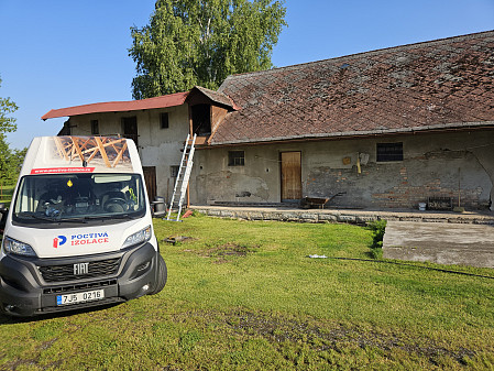 Izolace stropu zděného rodinného domu v Dymokurech